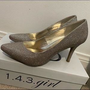 Glitter Sparkly Pumps Size 7.5